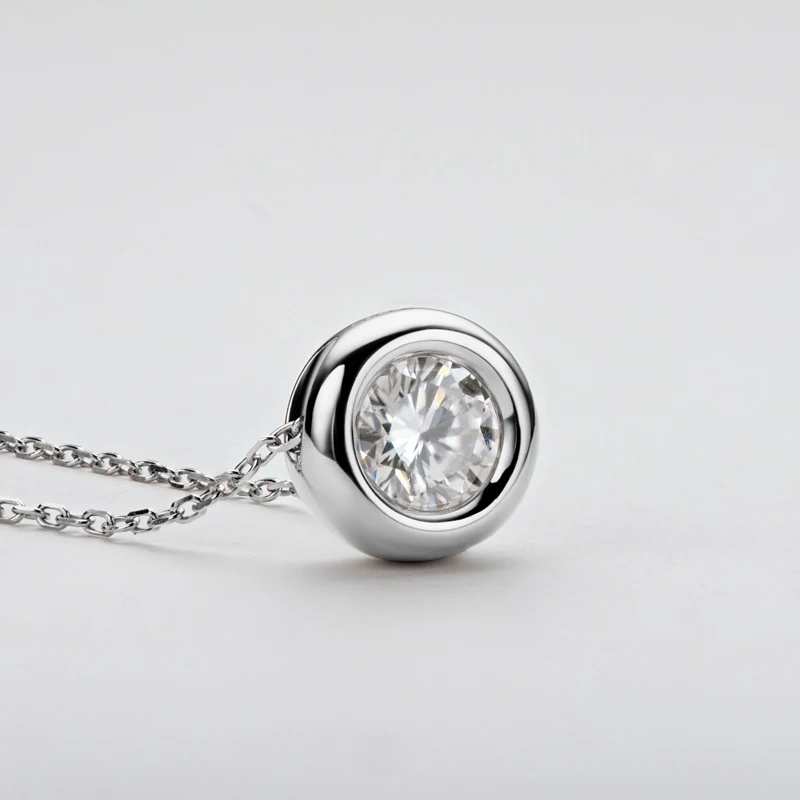 1캐럿 2캐럿 3캐럿 D VVS1 베젤 모이사나이트 버 - 925 Sterling Silver Chain Necklace Men 리뷰 및 가격