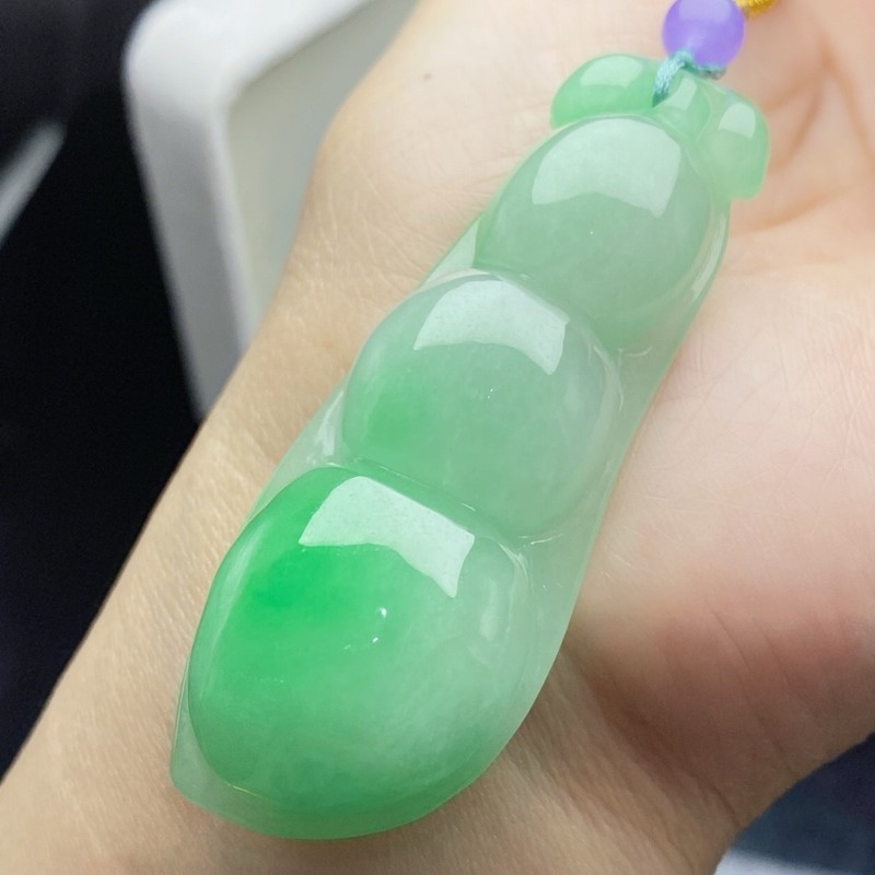 옥색 고급 녹색 무늬 펜던트, 버클, 루이 장식품, 평 - Necklaces 리뷰 및 가격