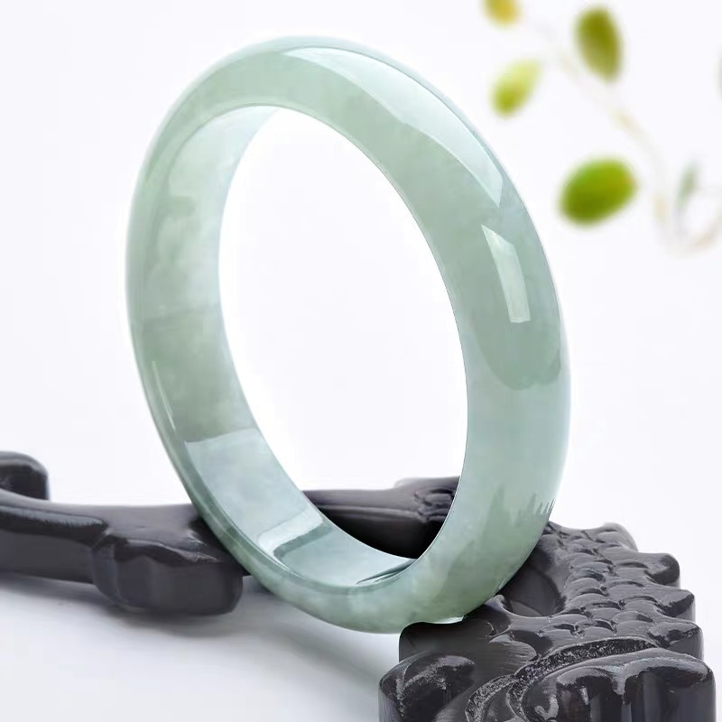미얀마 고대 광산에서 채취한 라이트 제이드 팔찌, 녹색 - Bracelets 리뷰 및 가격
